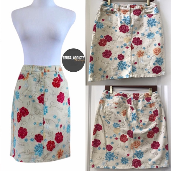 ANN TAYLOR Floral Print Jean Skirt - Picture 1 of 6